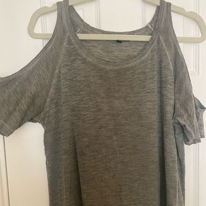 Sanctuary cold shoulder tee